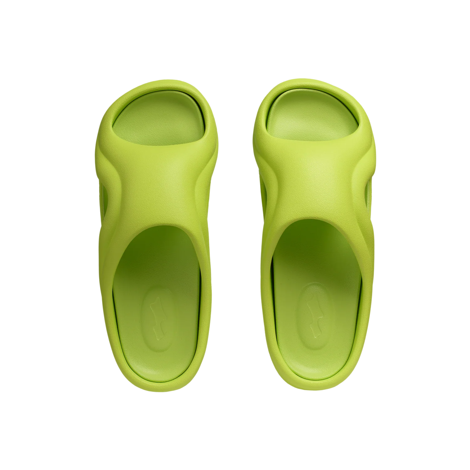 SKYLRK-Beach-Slide-Fizz-3.webp